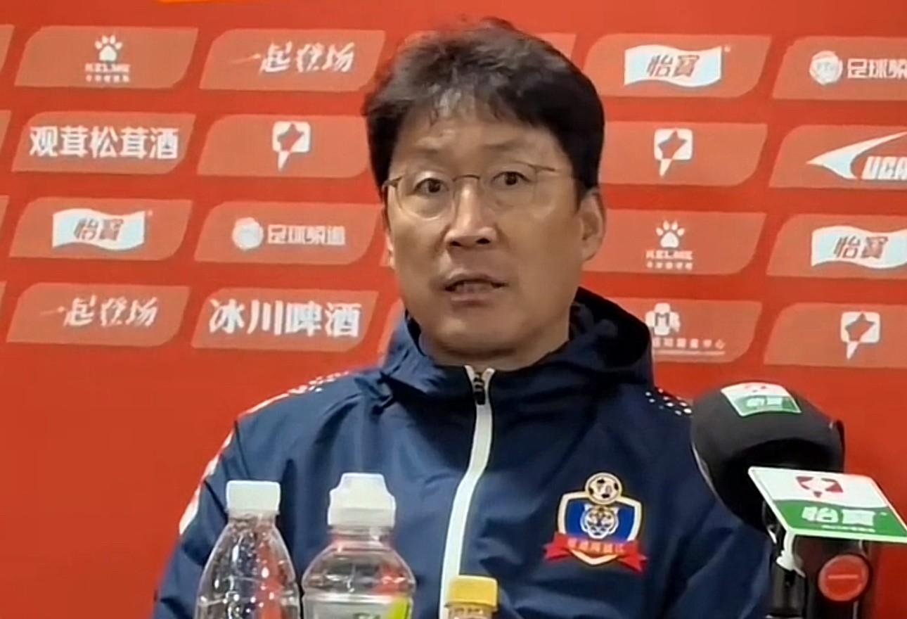 广发体育app官网-不容错失！球队主帅发声呼吁球员们团结一心的简单介绍